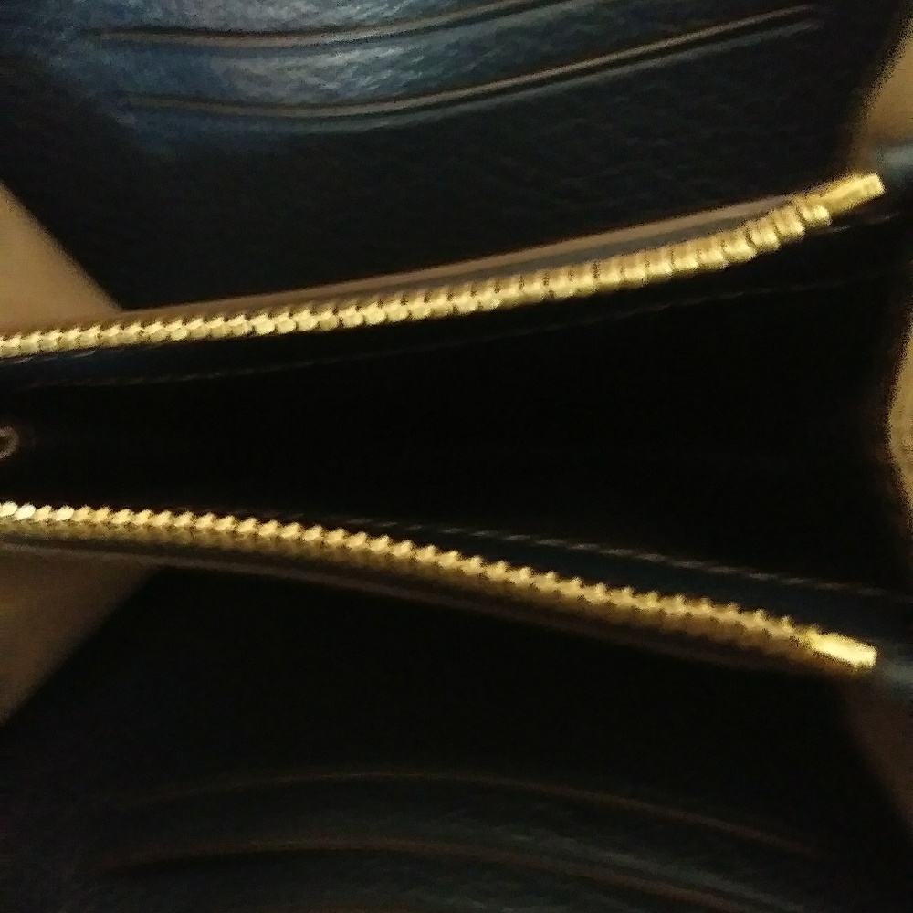 Lancel Wallet - Picture 6 of 7